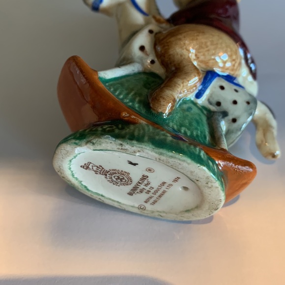 Bunnykins Figurine by Royal Doulton - Picture 6 of 6